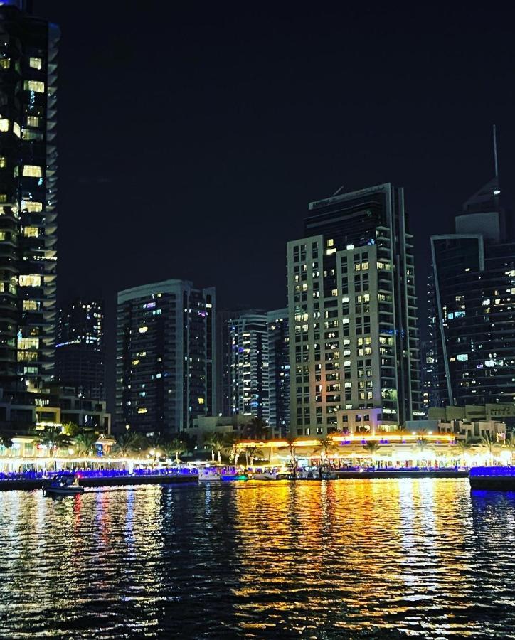 Lunar Hostel - Jbr 迪拜 外观 照片