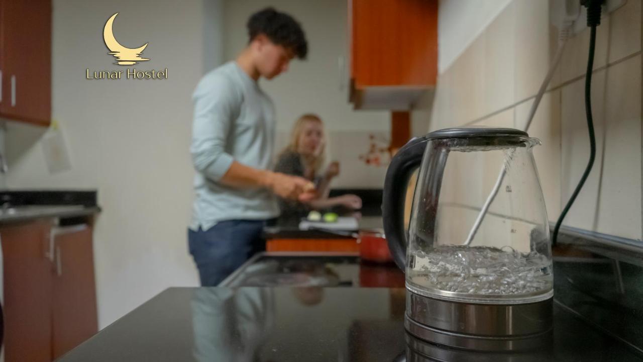 Lunar Hostel - Jbr 迪拜 外观 照片
