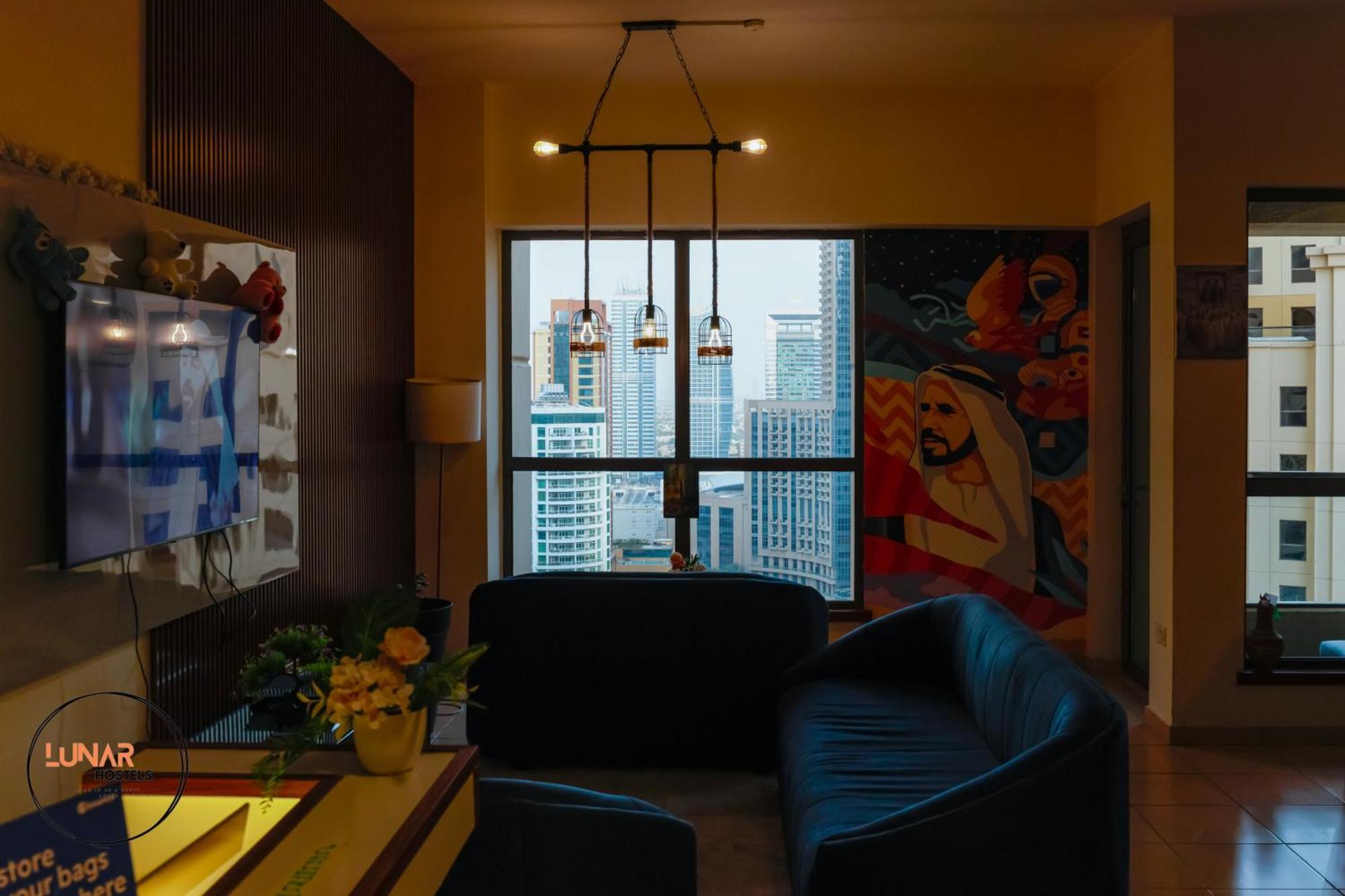 Lunar Hostel - Jbr 迪拜 外观 照片